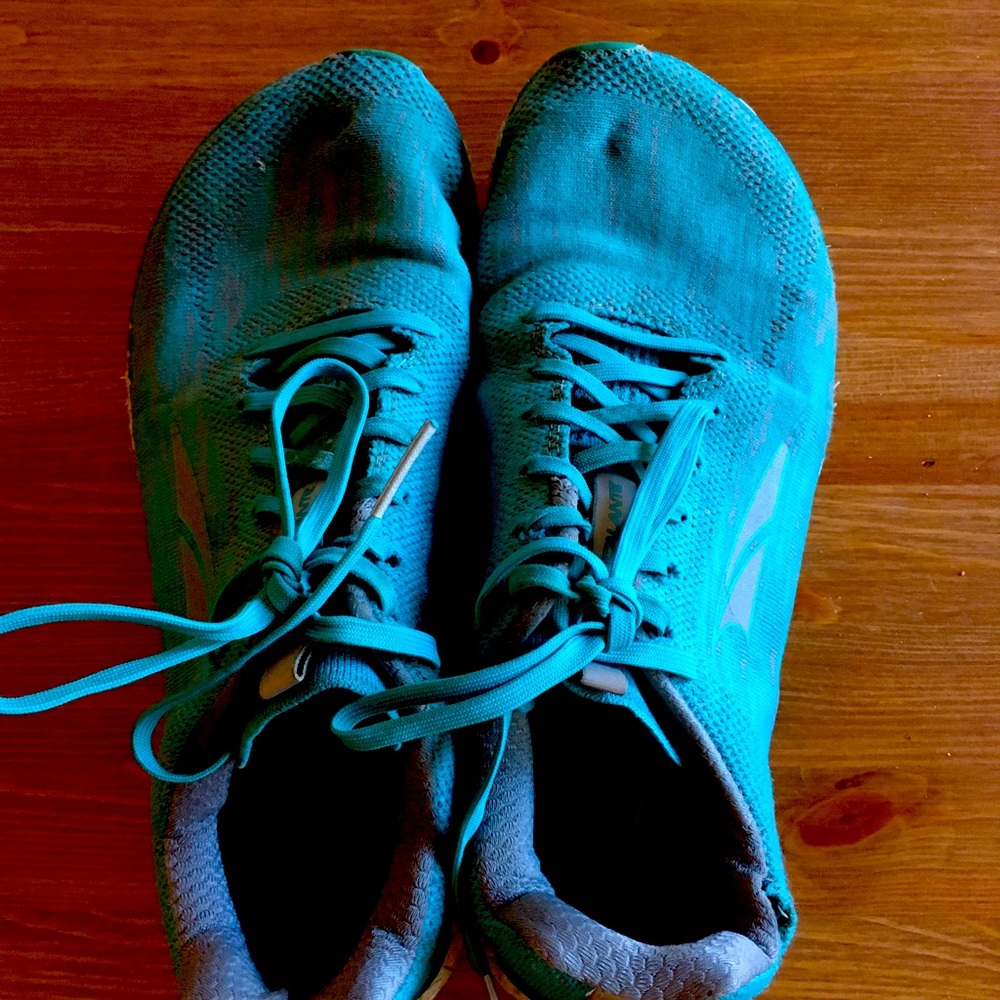 Altra escalantes 9.5 aqua